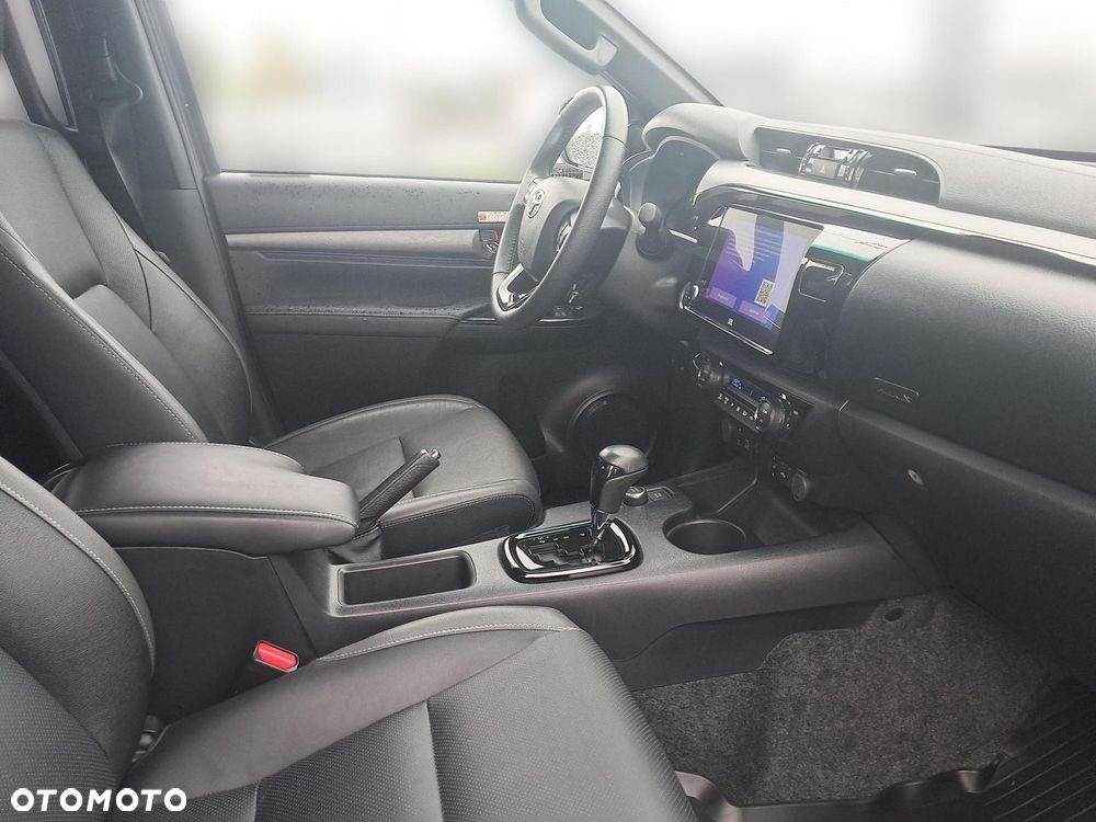 Toyota Hilux - 9