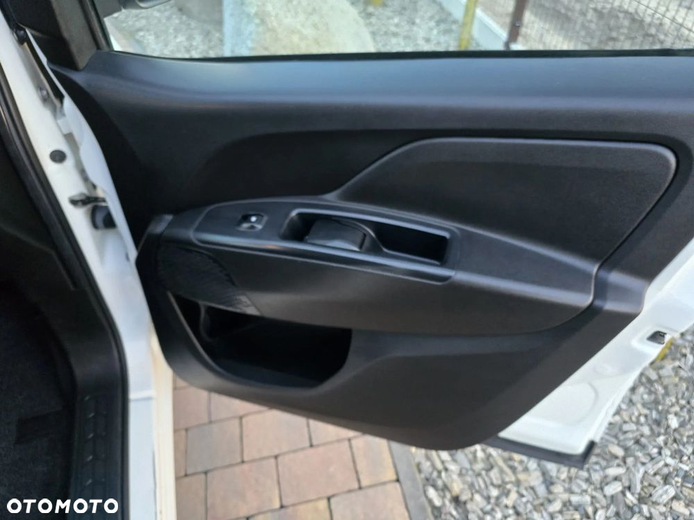 Fiat Doblo - 8