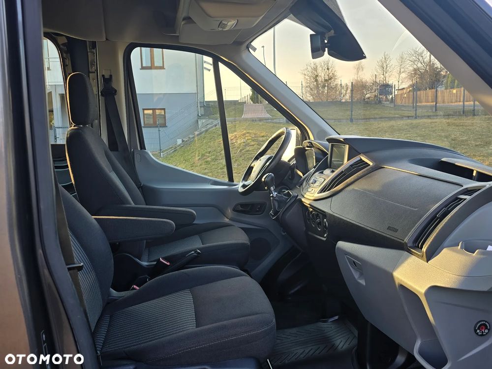 Ford Transit - 14