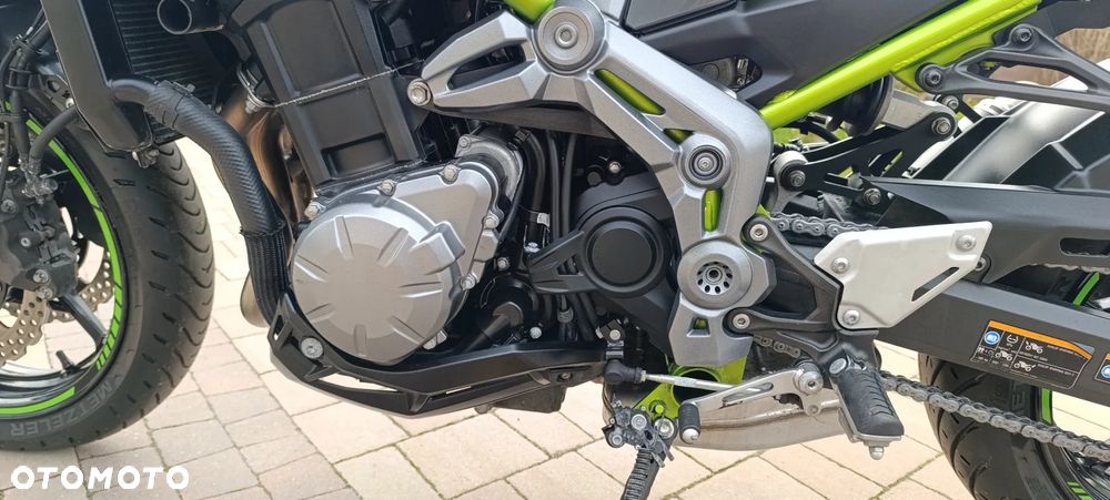 Kawasaki Z 900 - 37