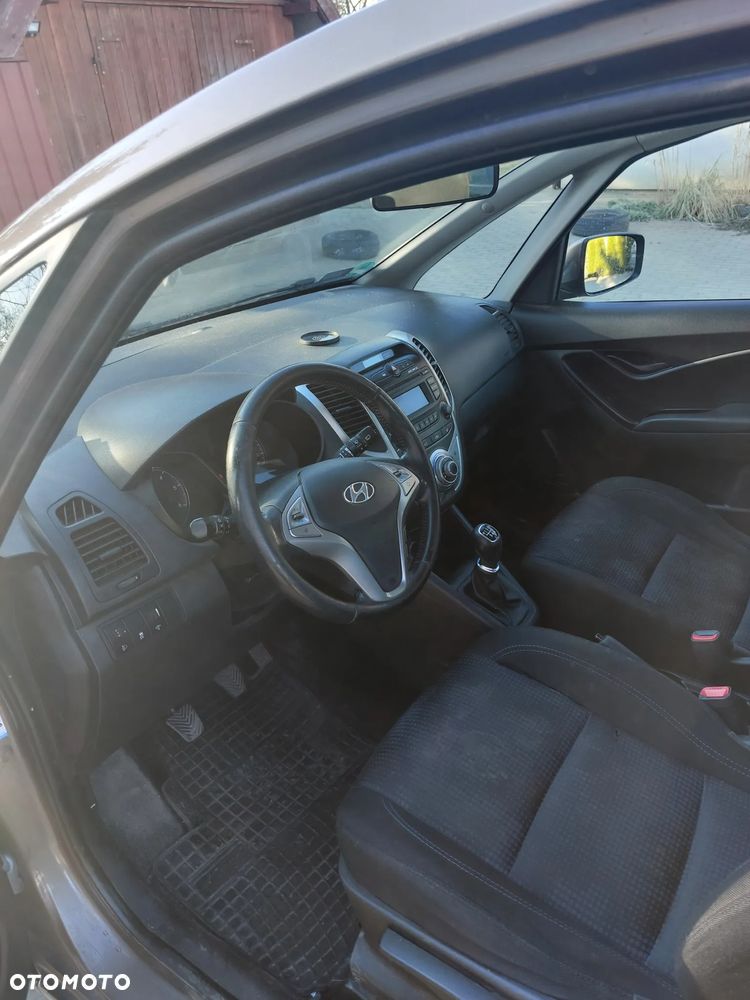 Hyundai ix20 1.6 CRDi Classic - 12