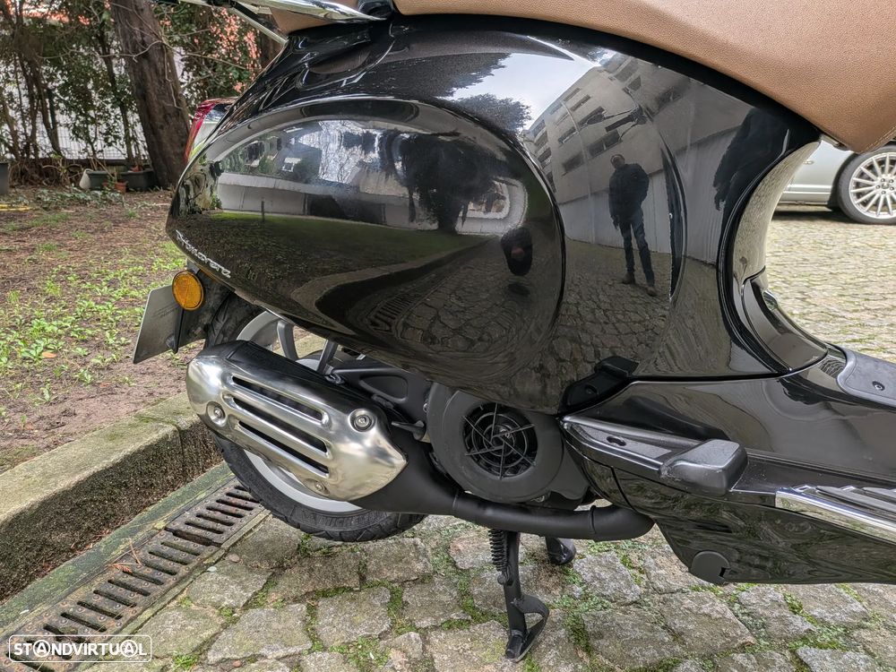 Vespa Primavera - 10