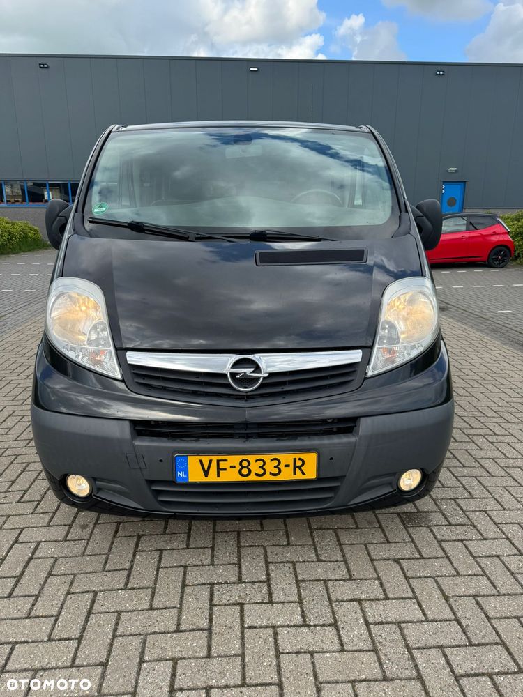Opel Vivaro - 2