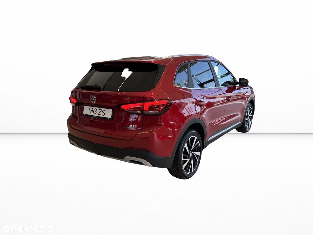 MG ZS Hybrid+ - 22