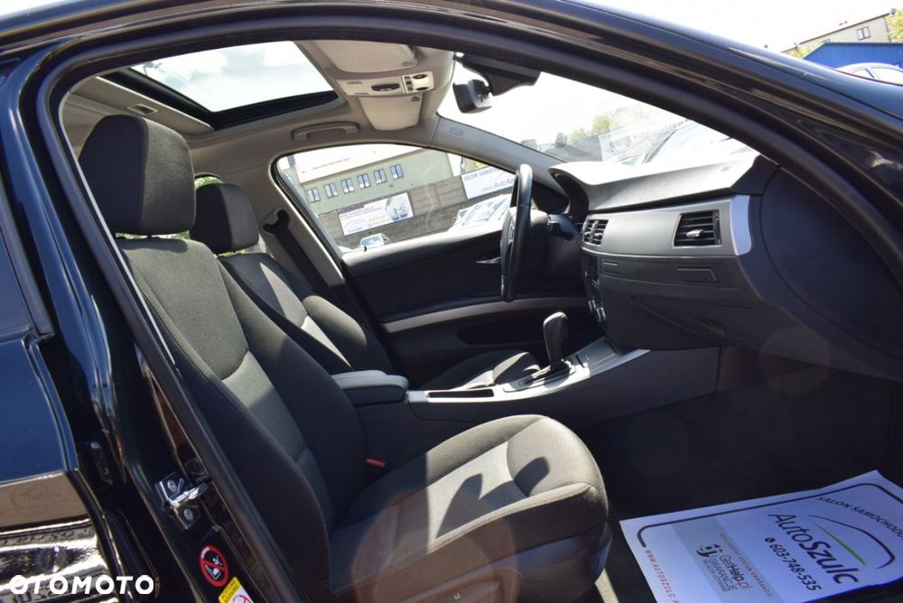 BMW Seria 3 - 25