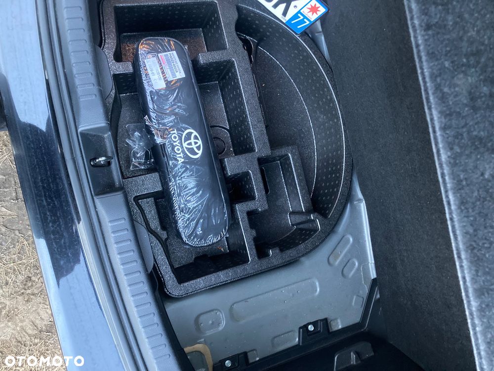 Toyota Yaris 1.5 Premium CVT - 8