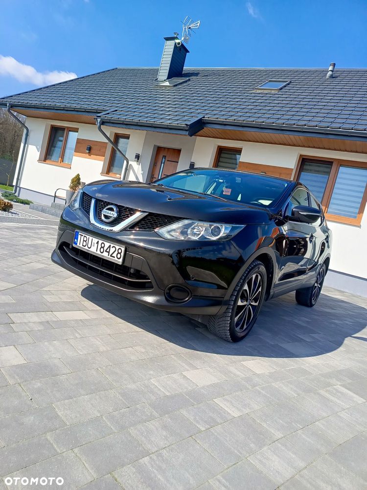 Nissan Qashqai - 1
