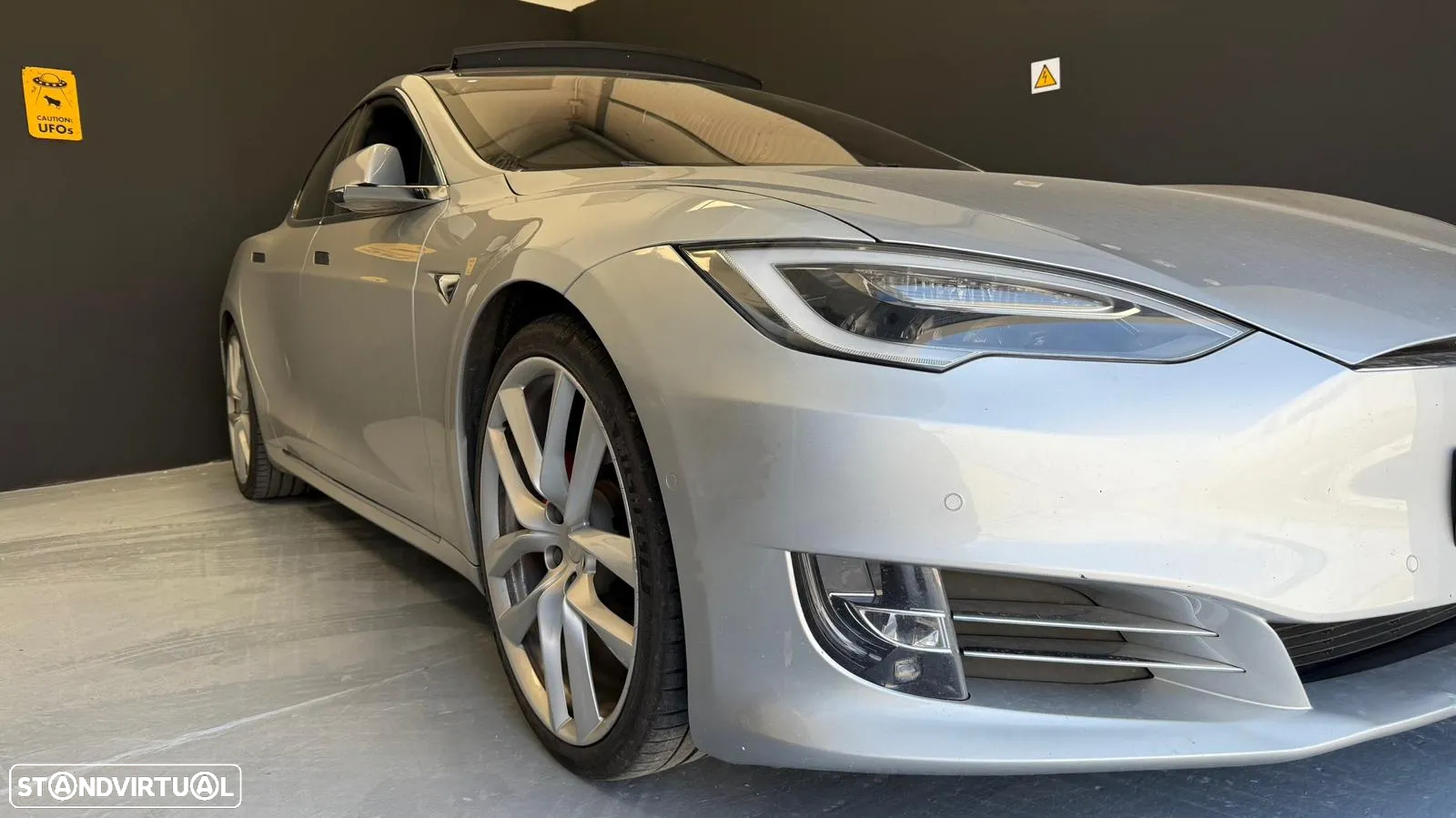 Tesla Model S P100D - 55