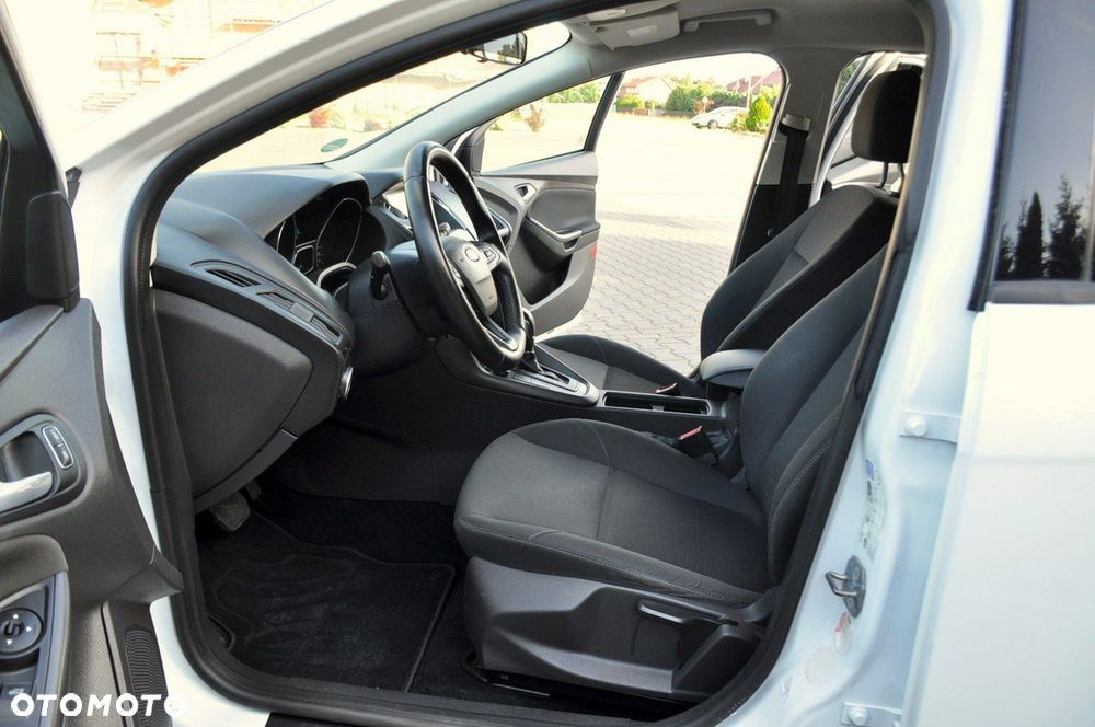Ford Focus - 21