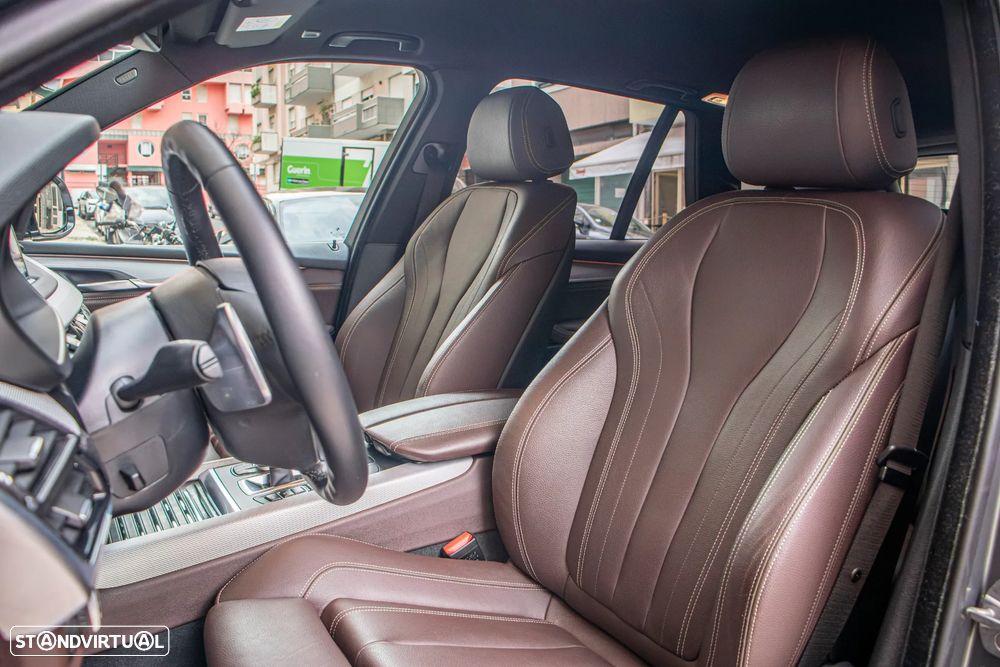 BMW X5 25 d xDrive Pack M - 8