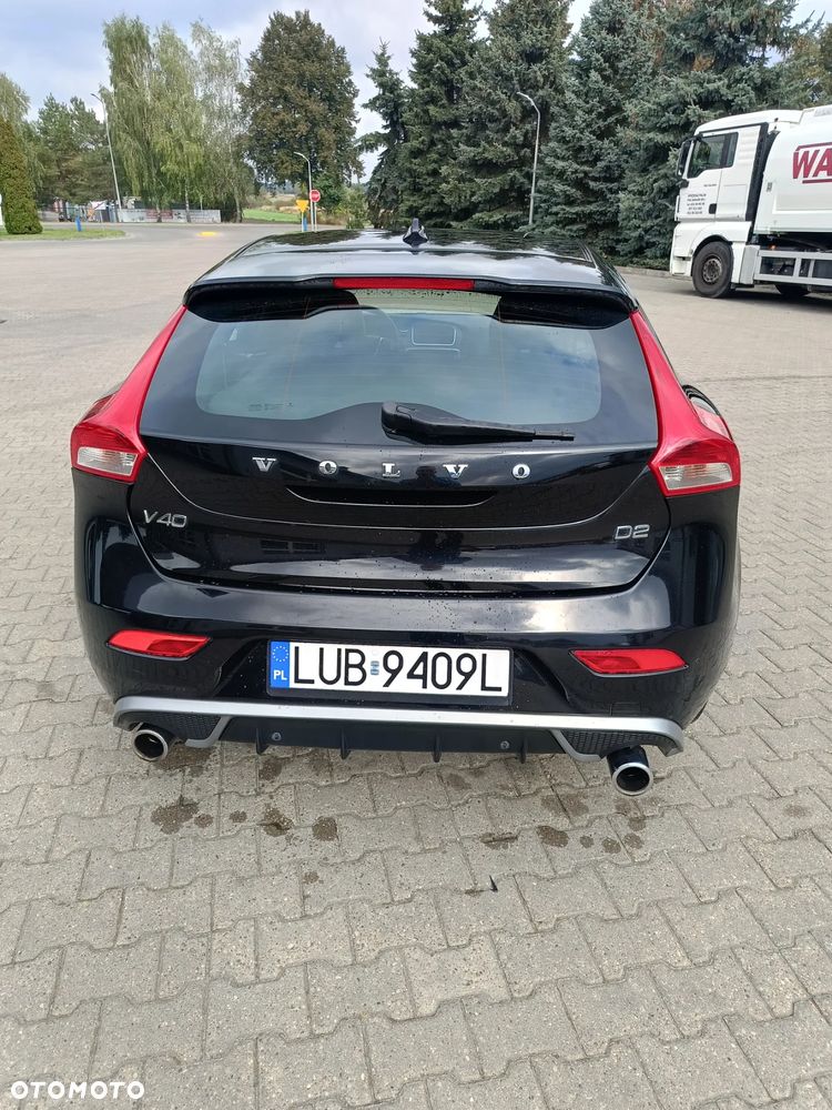 Volvo V40 - 10