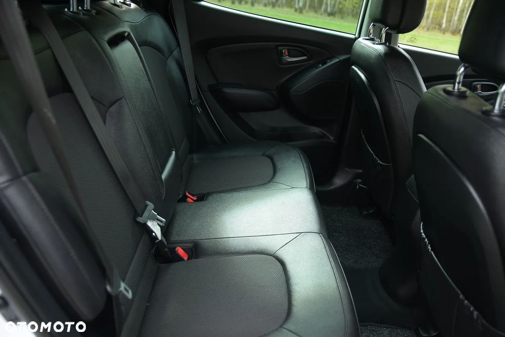 Hyundai ix35 2.0 GDI Premium 2WD - 18