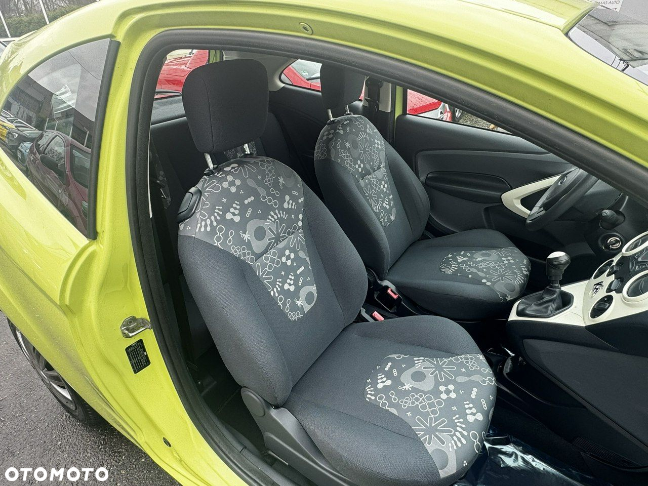 Ford KA - 10