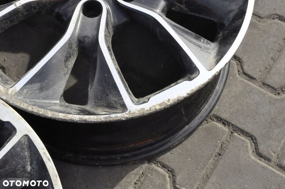 HYUNDAI  FELGI 5x114,3 8.0" x 19 52910-S0100 - 7