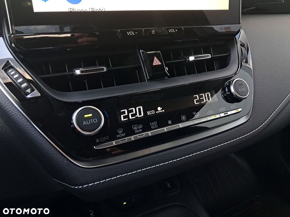Toyota Corolla 1.8 Hybrid Style - 24