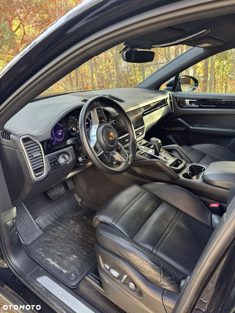 Porsche Cayenne - 11