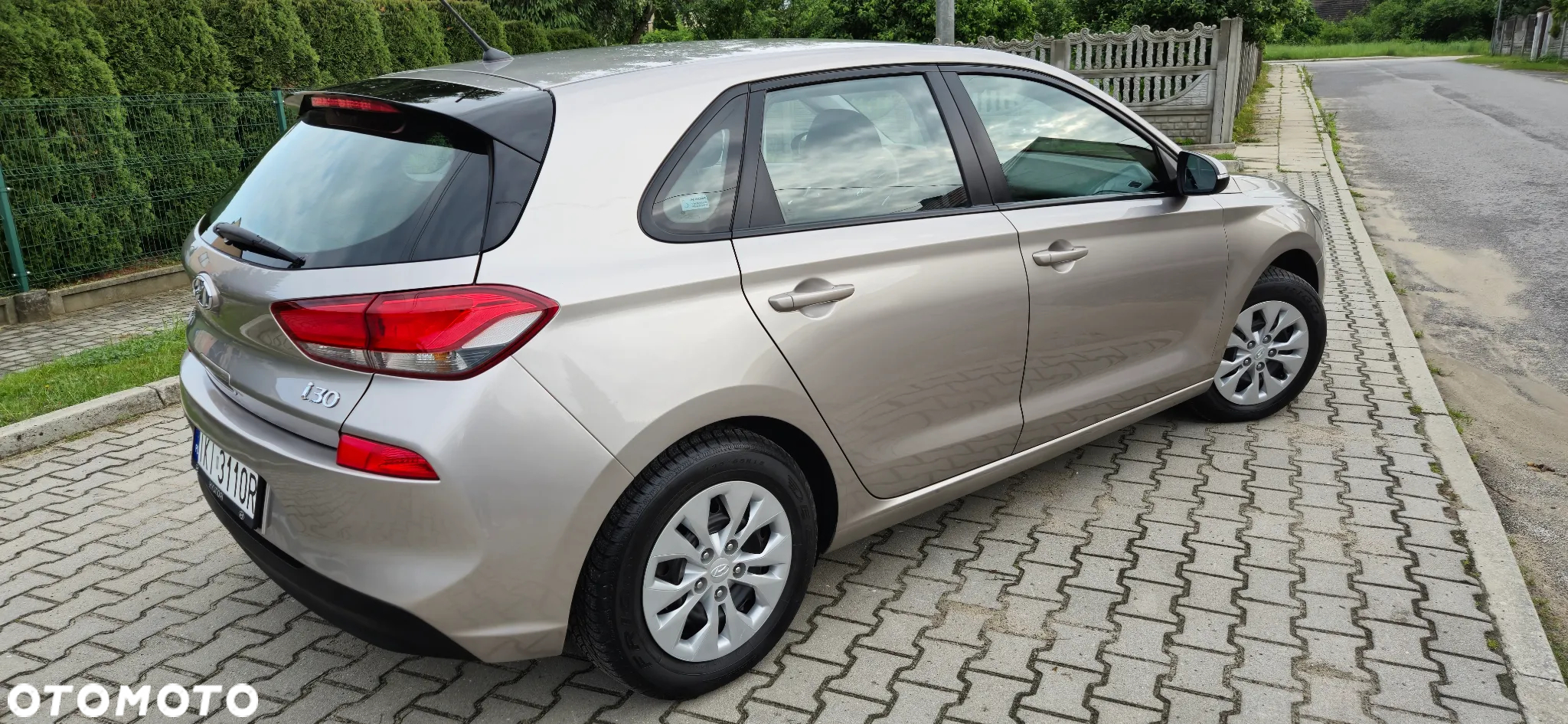 Hyundai i30 1.4 Base - 12
