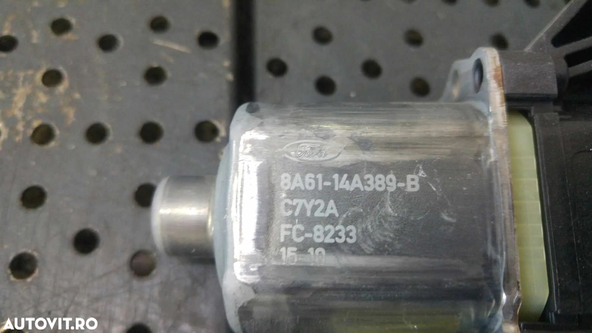 Motoras macara stanga fata ford fiesta 6 cb1 ccn 8a6114a389b - 3