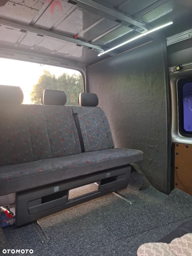 Ford Transit - 19