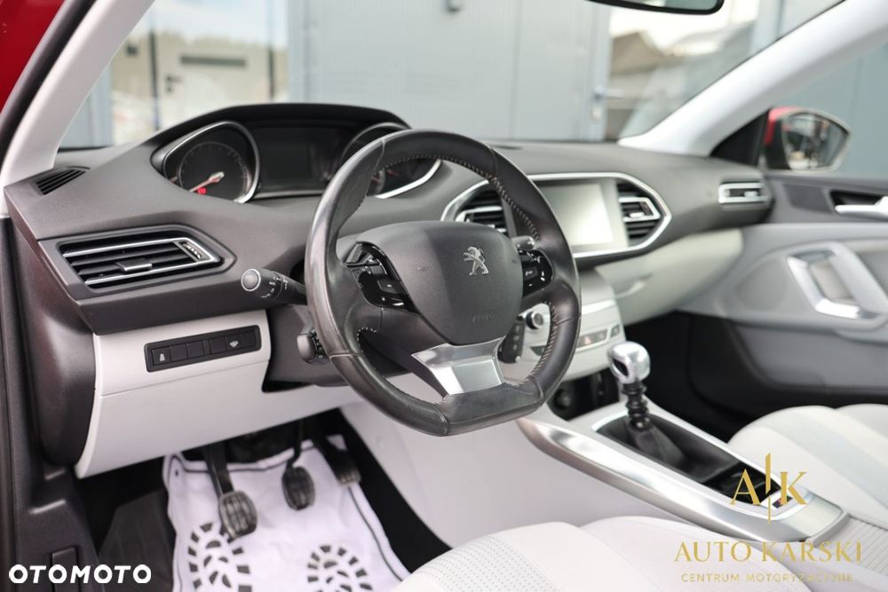 Peugeot 308 - 19
