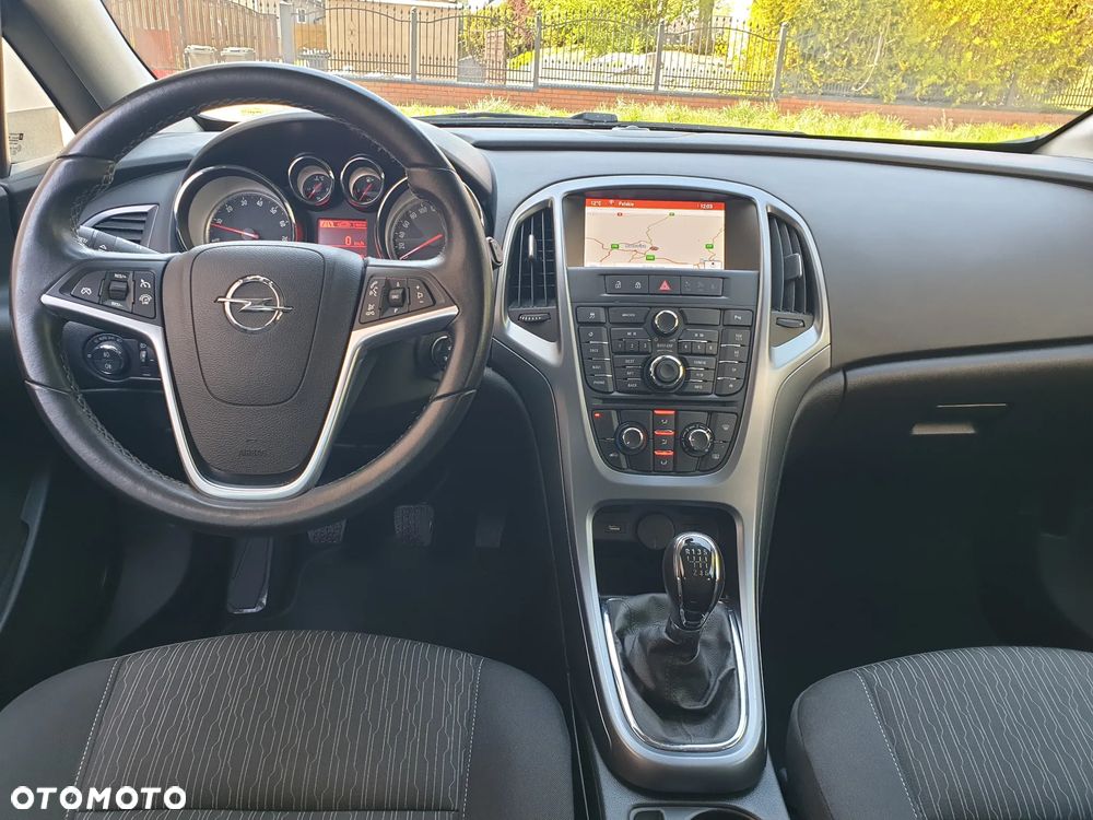 Opel Astra 1.4 Turbo Cosmo - 6