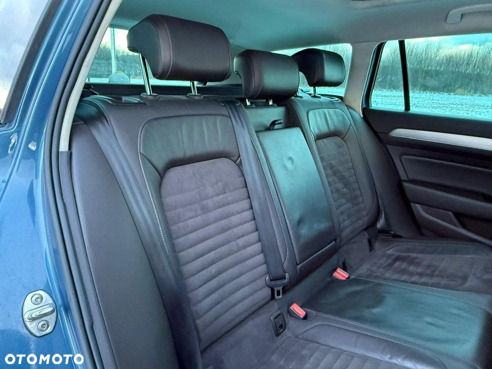 Volkswagen Passat - 24
