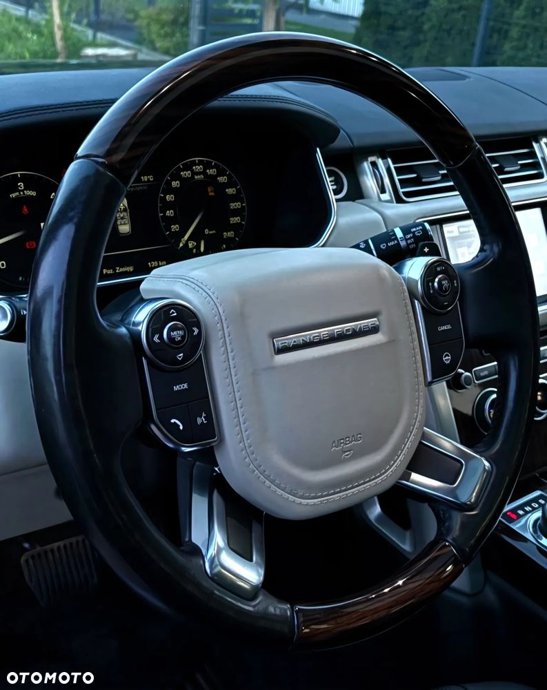 Land Rover Range Rover 4.4SD V8 Vogue - 17