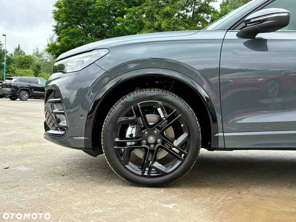 Volkswagen Tiguan - 34