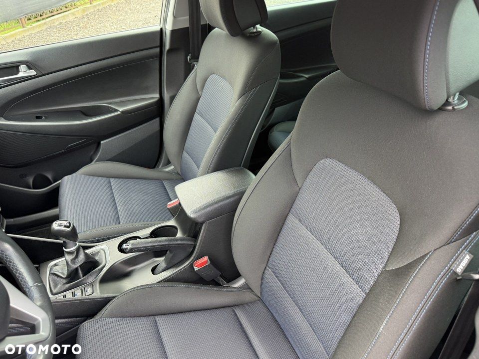 Hyundai Tucson blue 1.6 GDi 2WD Passion - 21