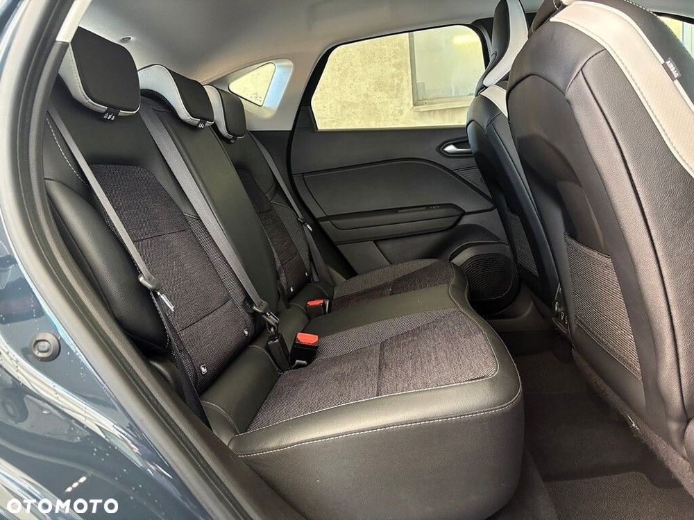 Renault Captur 1.3 TCe mHEV Techno EDC - 16