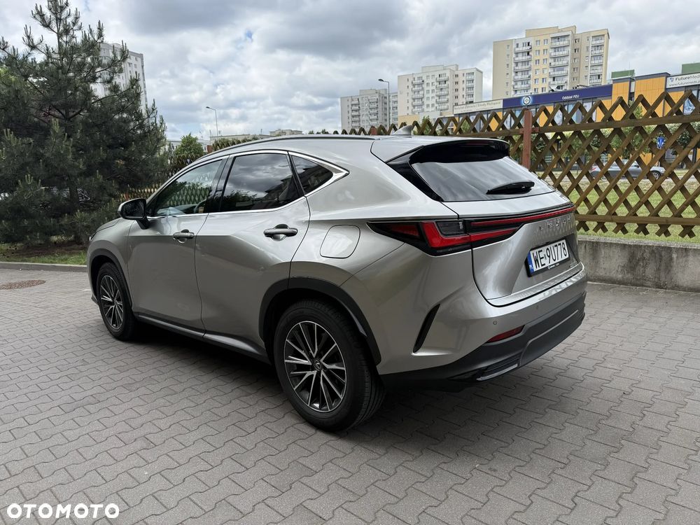 Lexus NX 350h Prestige 2WD - 3