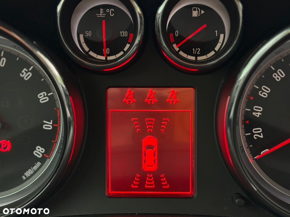 Opel Meriva 1.4 T Cosmo - 21