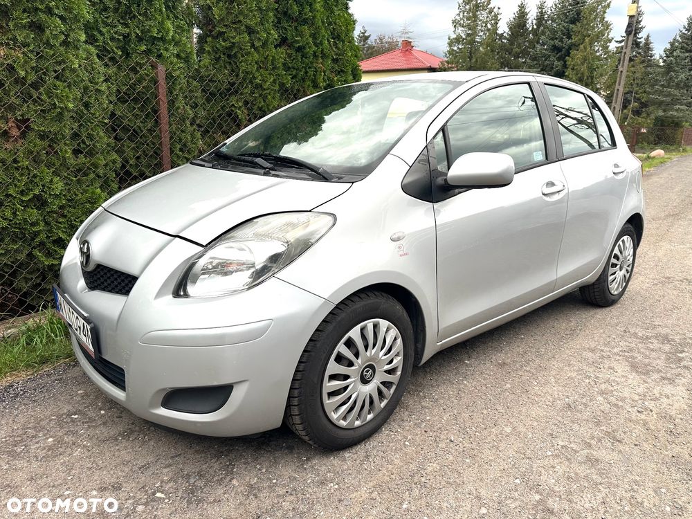 Toyota Yaris 1.33 Prestige - 4