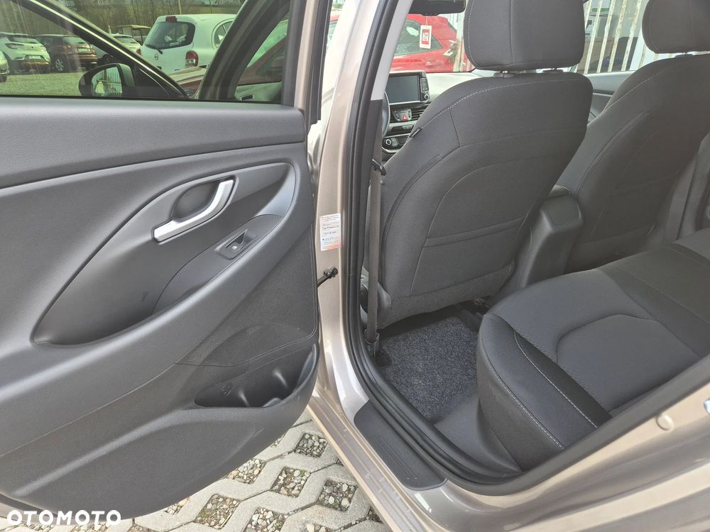 Hyundai i30 1.4 T-GDI Passion Plus - 33