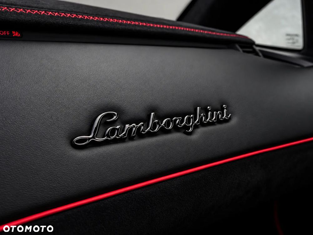 Lamborghini Aventador SVJ - 28