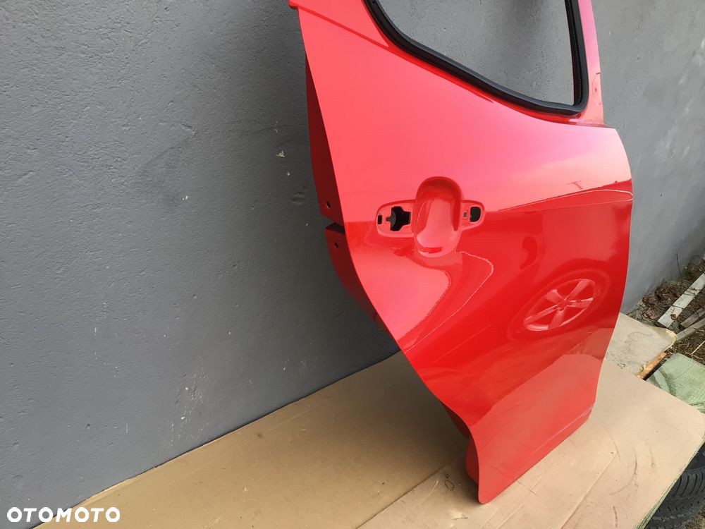 Drzwi tylne prawe Toyota Aygo ll 2 - 4