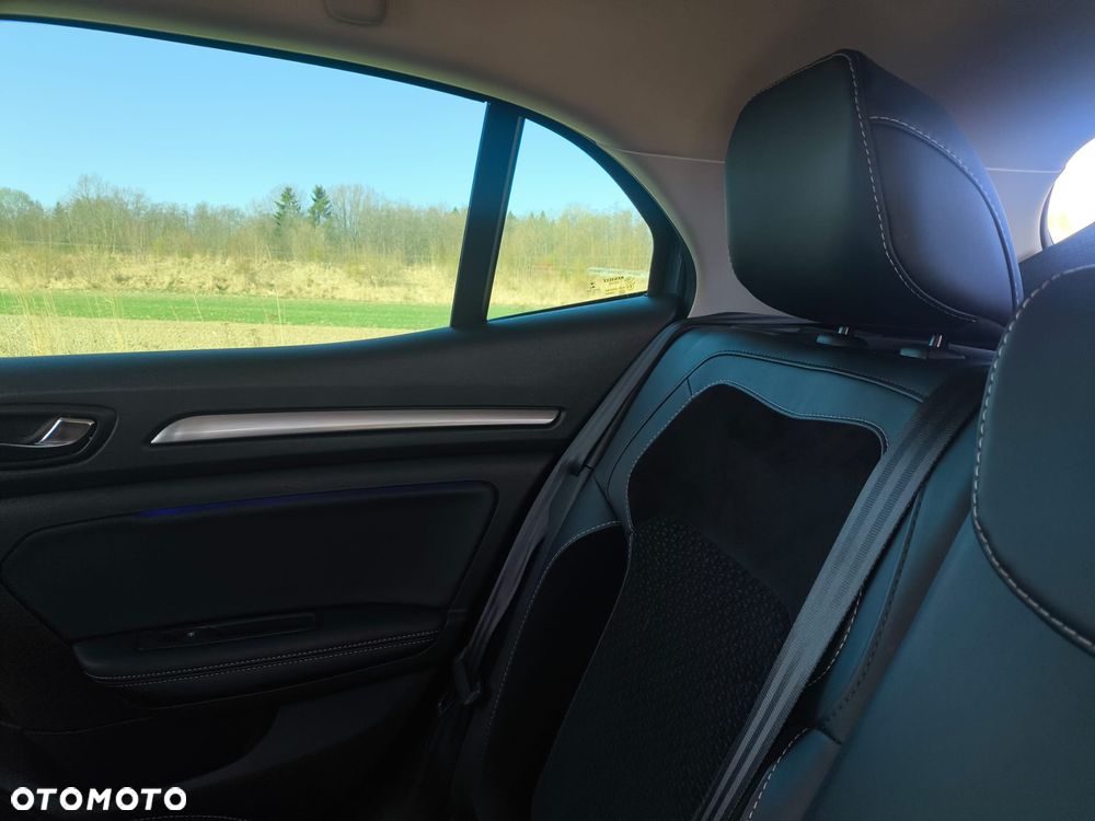 Renault Megane 1.2 Energy TCe Intens - 17