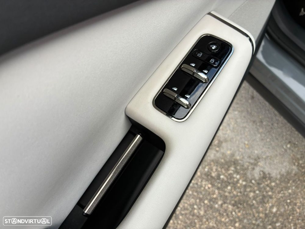 Voyah Courage 80 kWh Exclusive - 16