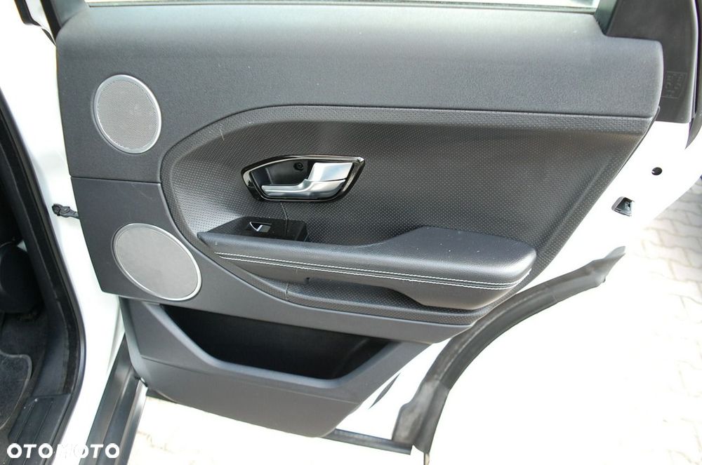 Land Rover Range Rover Evoque - 33