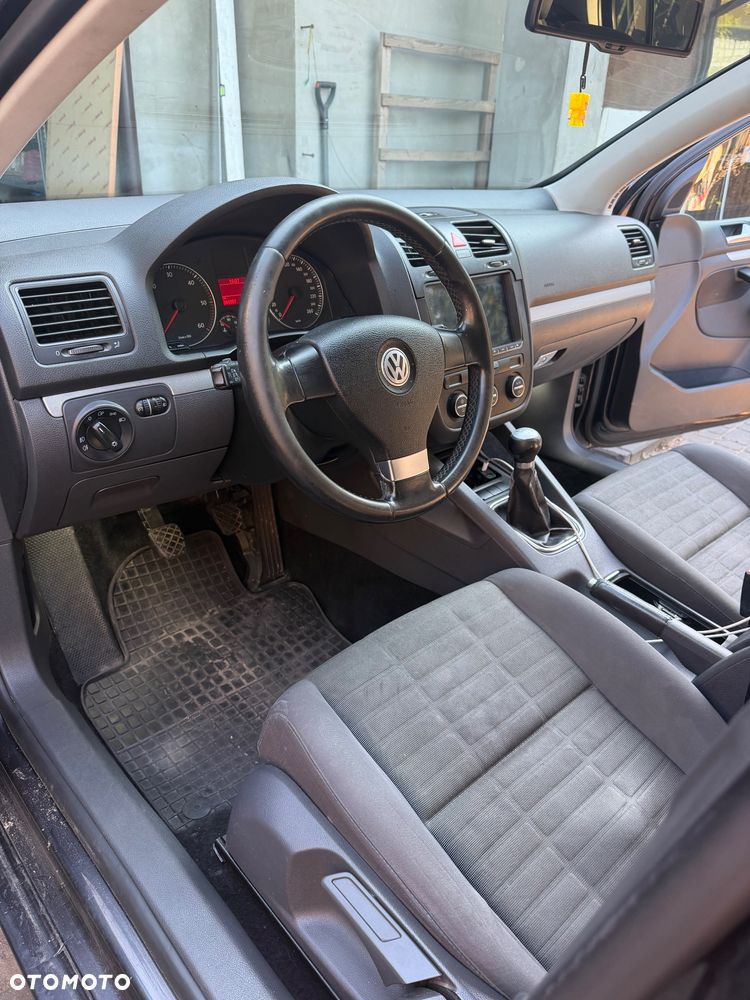 Volkswagen Golf 1.9 TDI Comfortline - 11