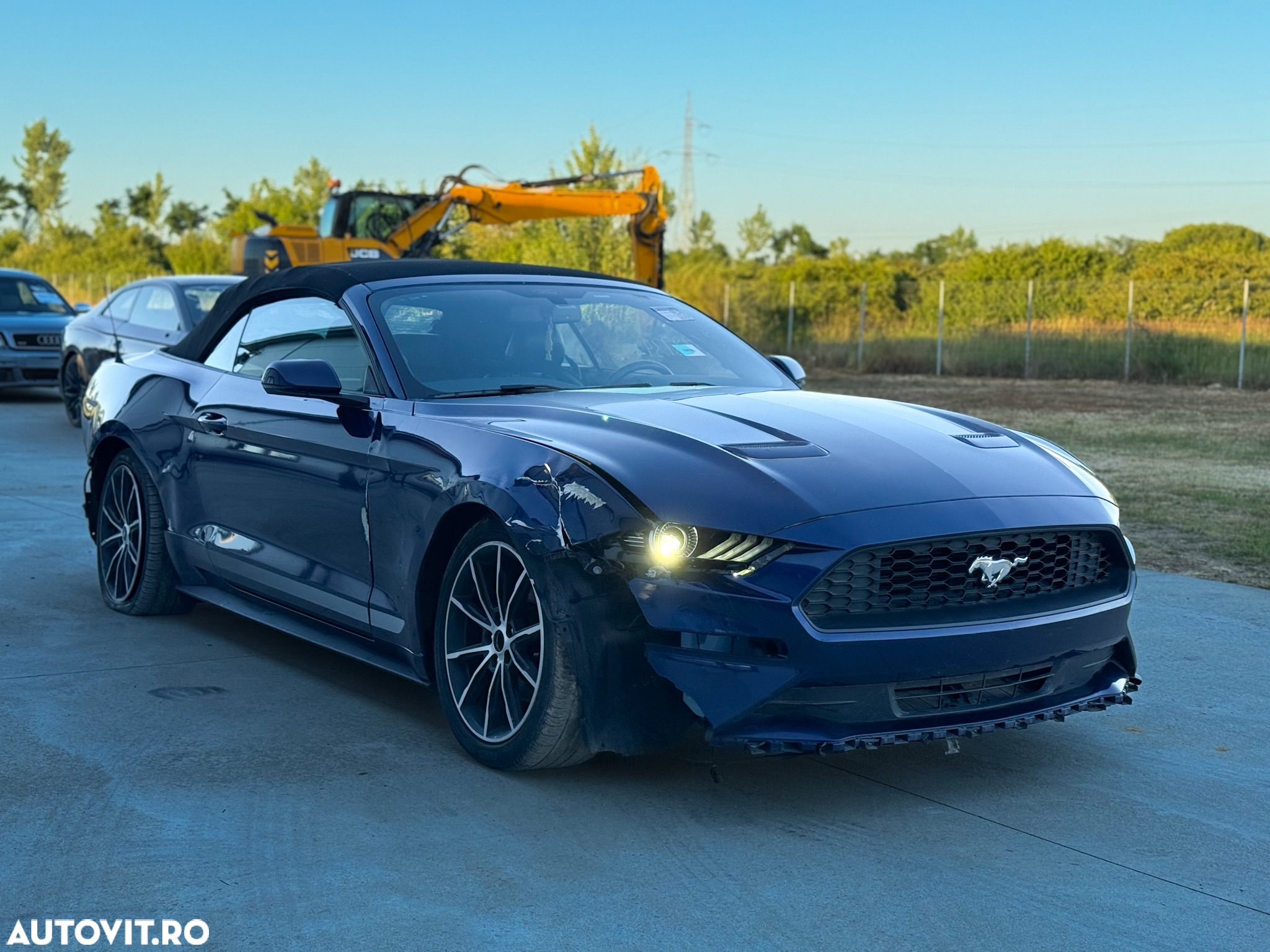 Ford Mustang Cabrio 2.3 Eco Boost - 4