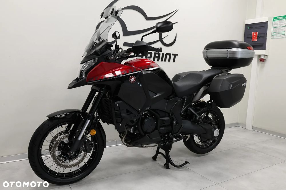 Honda VFR - 5