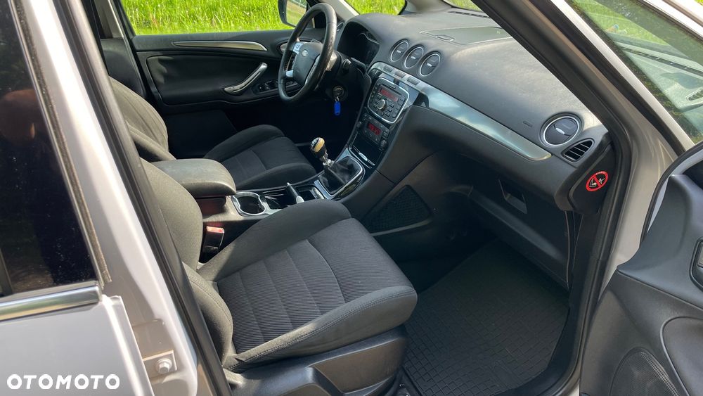 Ford S-Max 2.0 TDCi DPF Ambiente - 12
