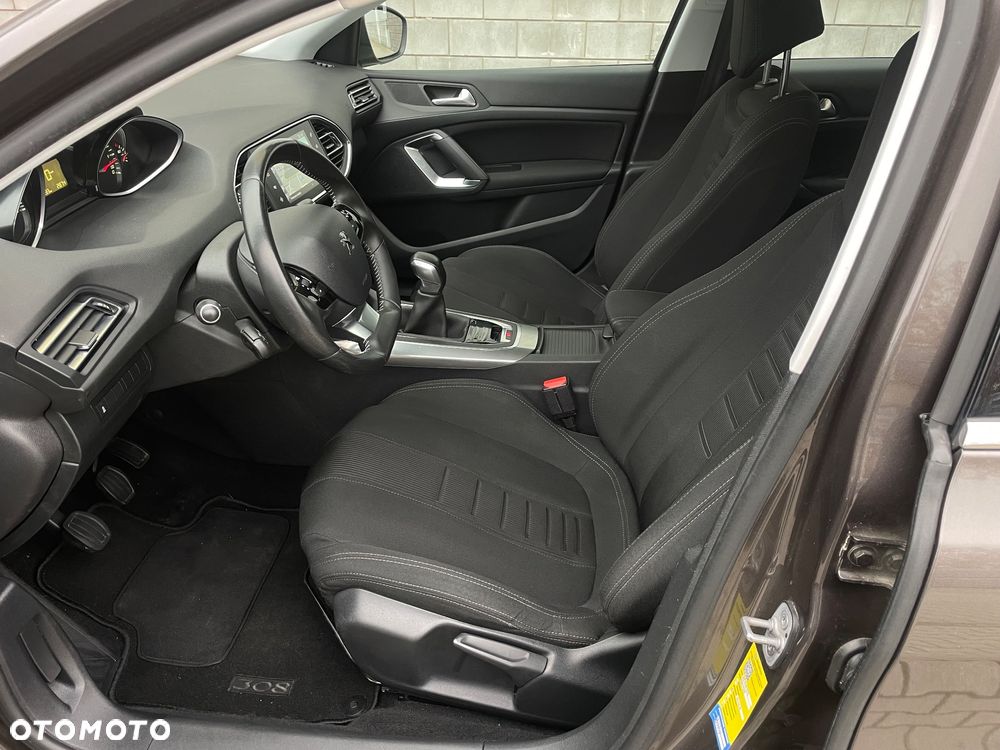 Peugeot 308 1.6 BlueHDi Allure S&S - 7