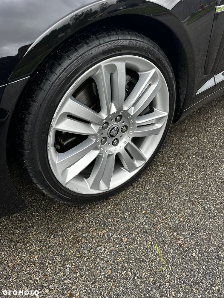 Jaguar XF XFR - 6