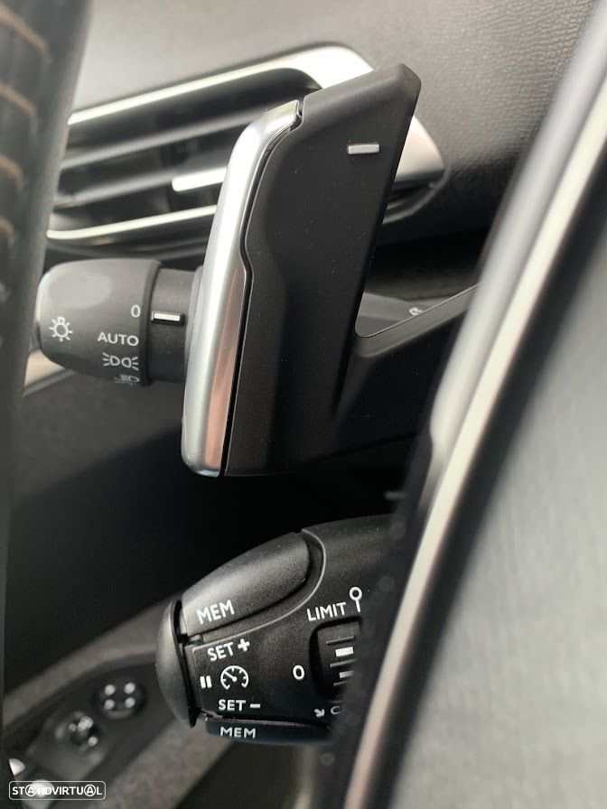 Peugeot 3008 PureTech 130 Stop & Start EAT6 Active - 9