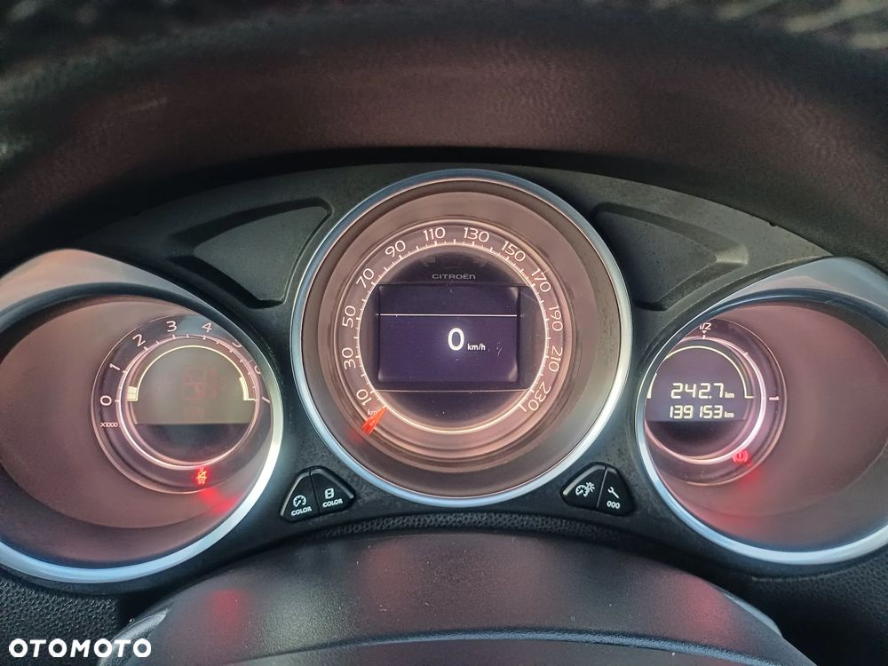 Citroën DS4 VTi 120 SoChic - 36