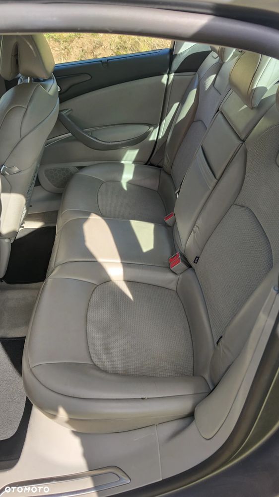 Citroën C5 2.7 HDi V6 Exclusive - 19