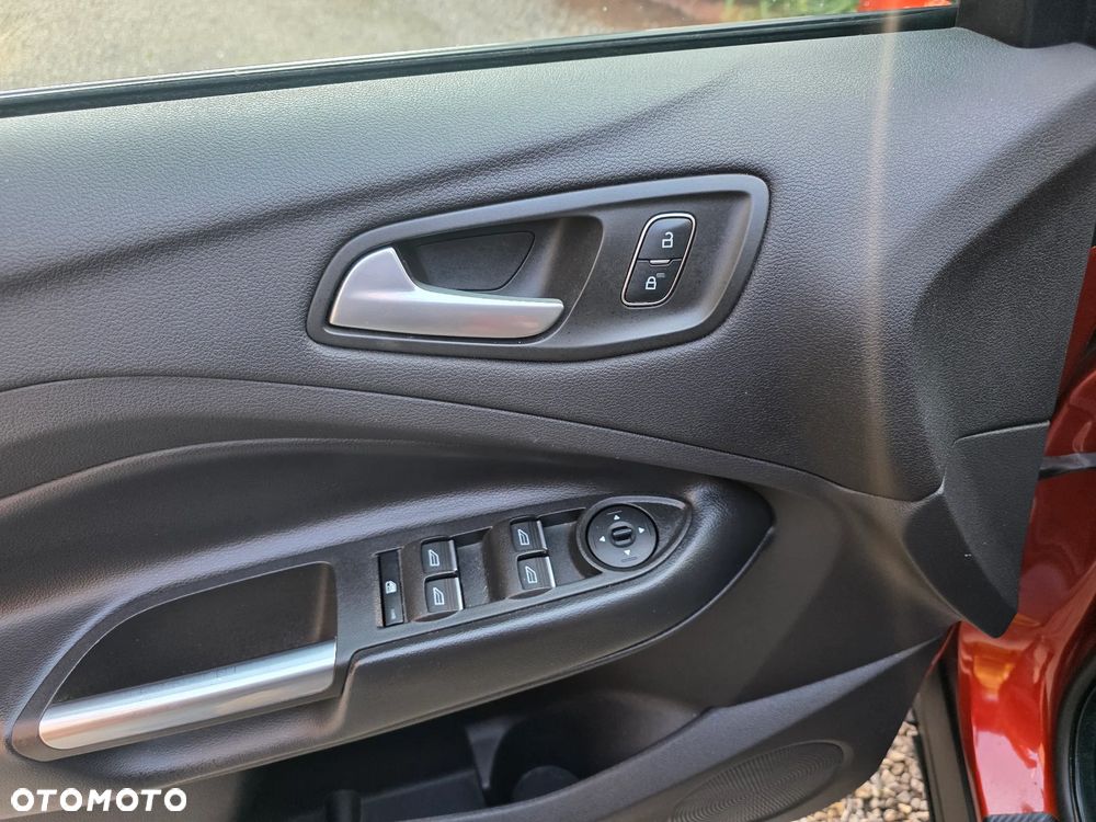 Ford Kuga 1.5 EcoBoost AWD Trend ASS - 29