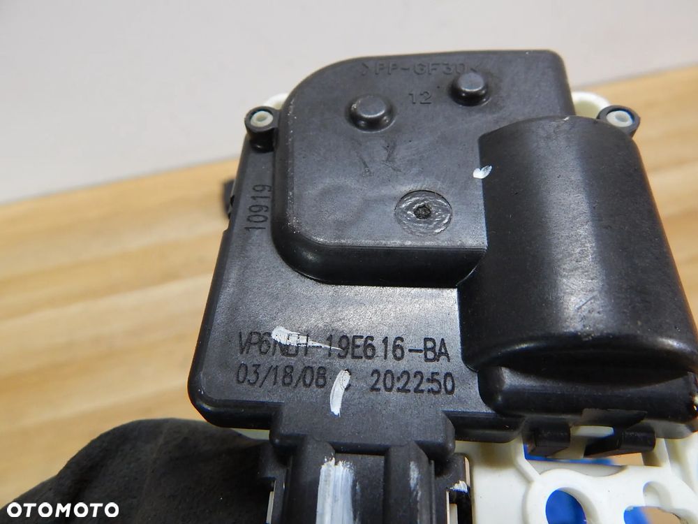 Silniczek zawór klap nagrzewnicy Nissan Navara D40 Pathfinder R51 05-14 Łuków części - 4